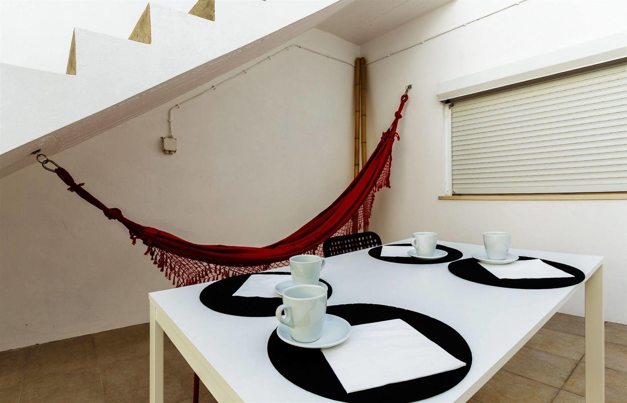 Porta 86 Hotel Кантанеде Екстериор снимка