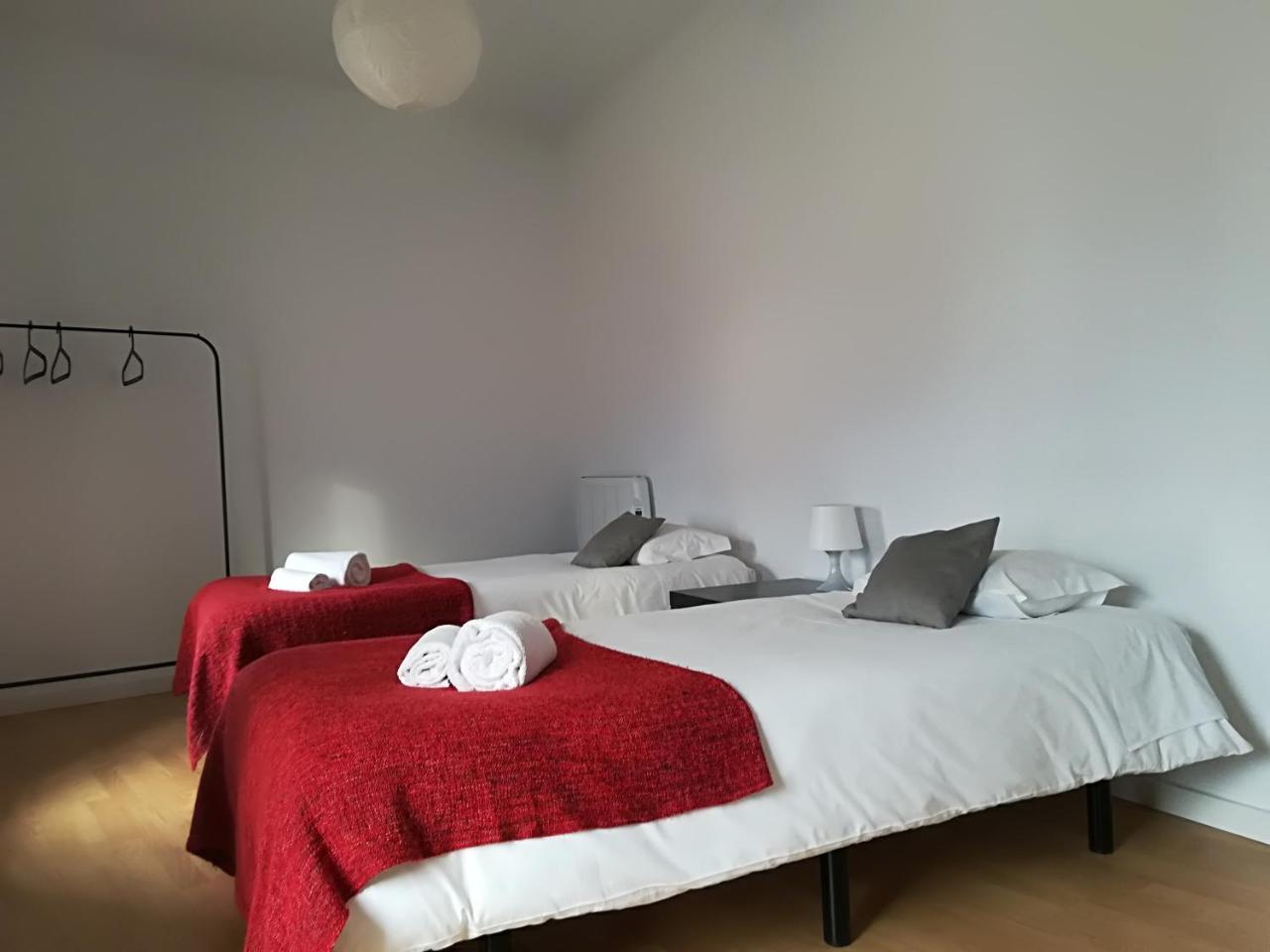 Porta 86 Hotel Кантанеде Екстериор снимка